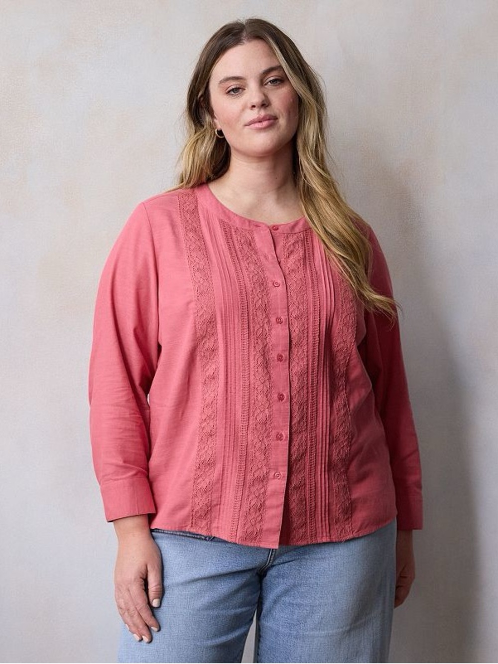 LC Conrad Blows Button Down With Tucks XL Lace Trim